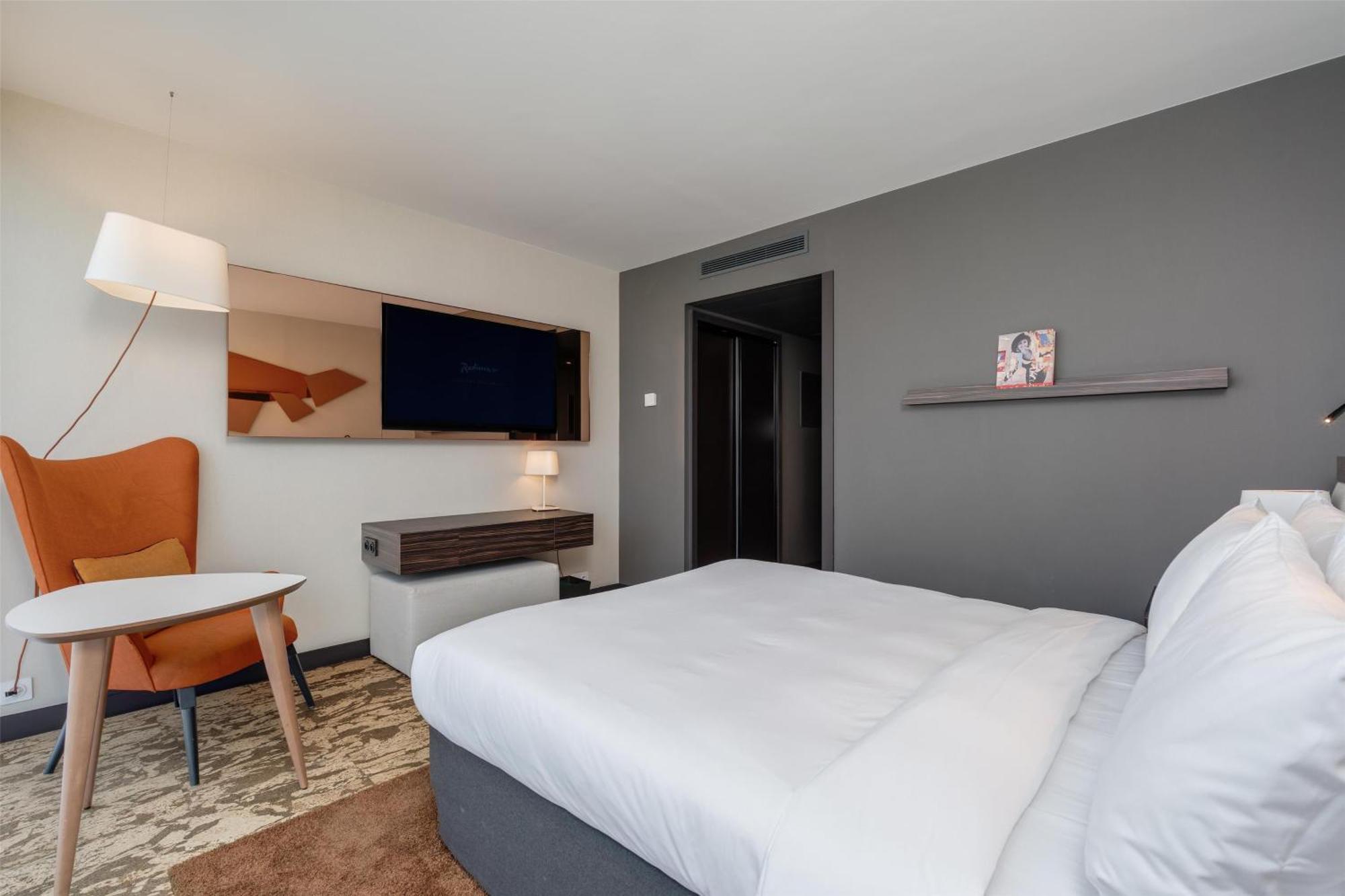 Radisson Blu Hotel, Paris Boulogne Esterno foto